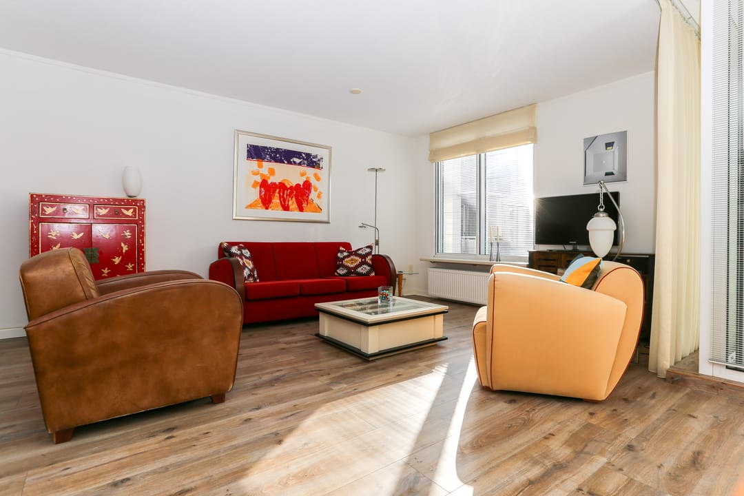 Photo 17 of Raadhuisstraat 12