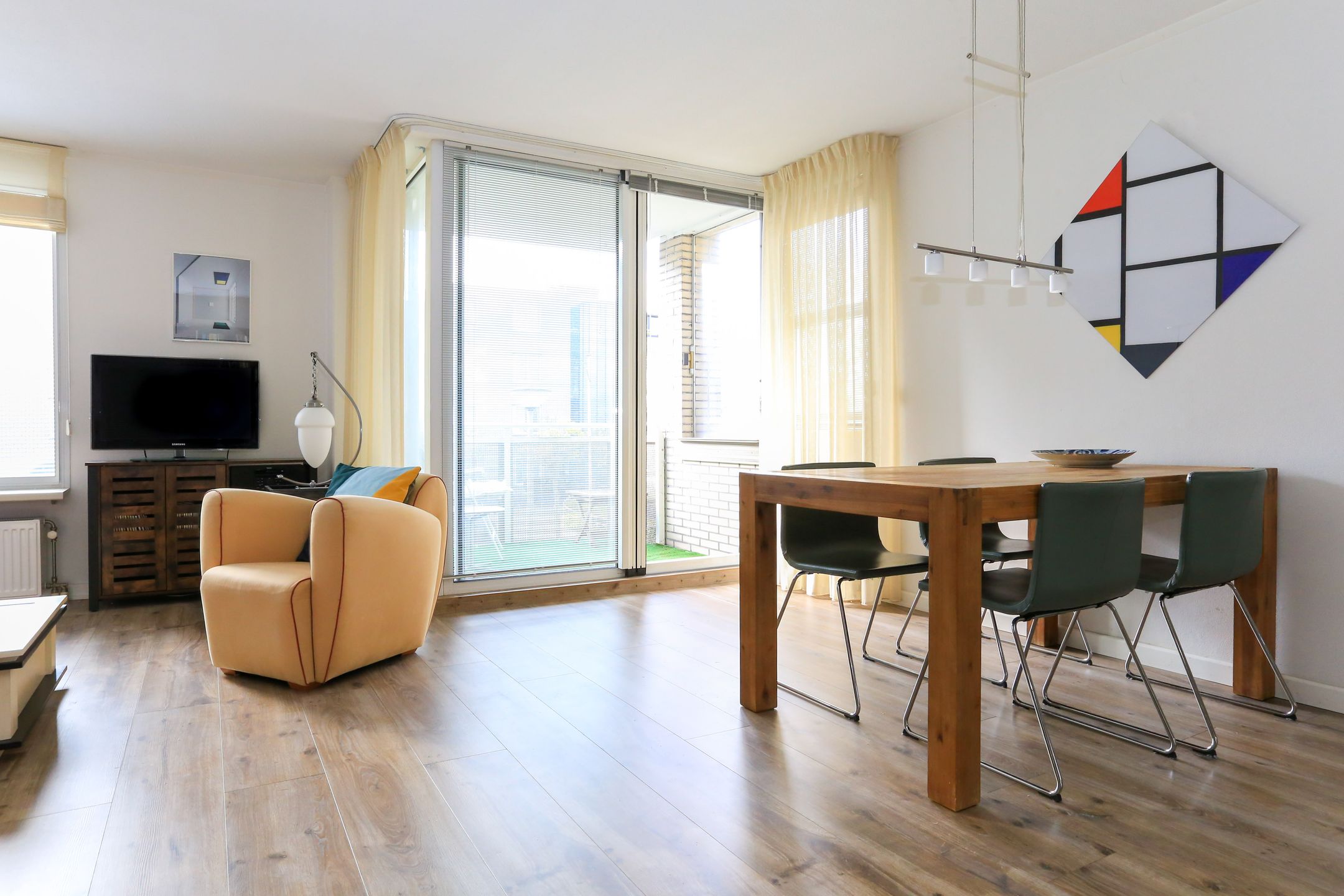 Photo 24 of Raadhuisstraat 12