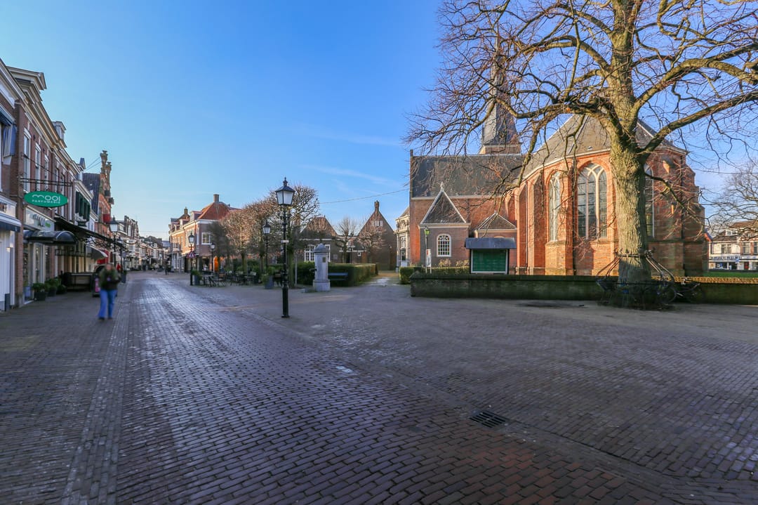 Photo 52 of Raadhuisstraat 12