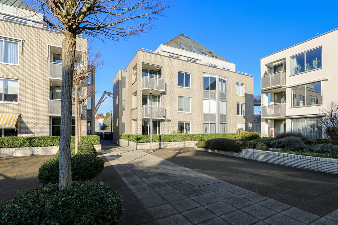 Photo 41 of Raadhuisstraat 12