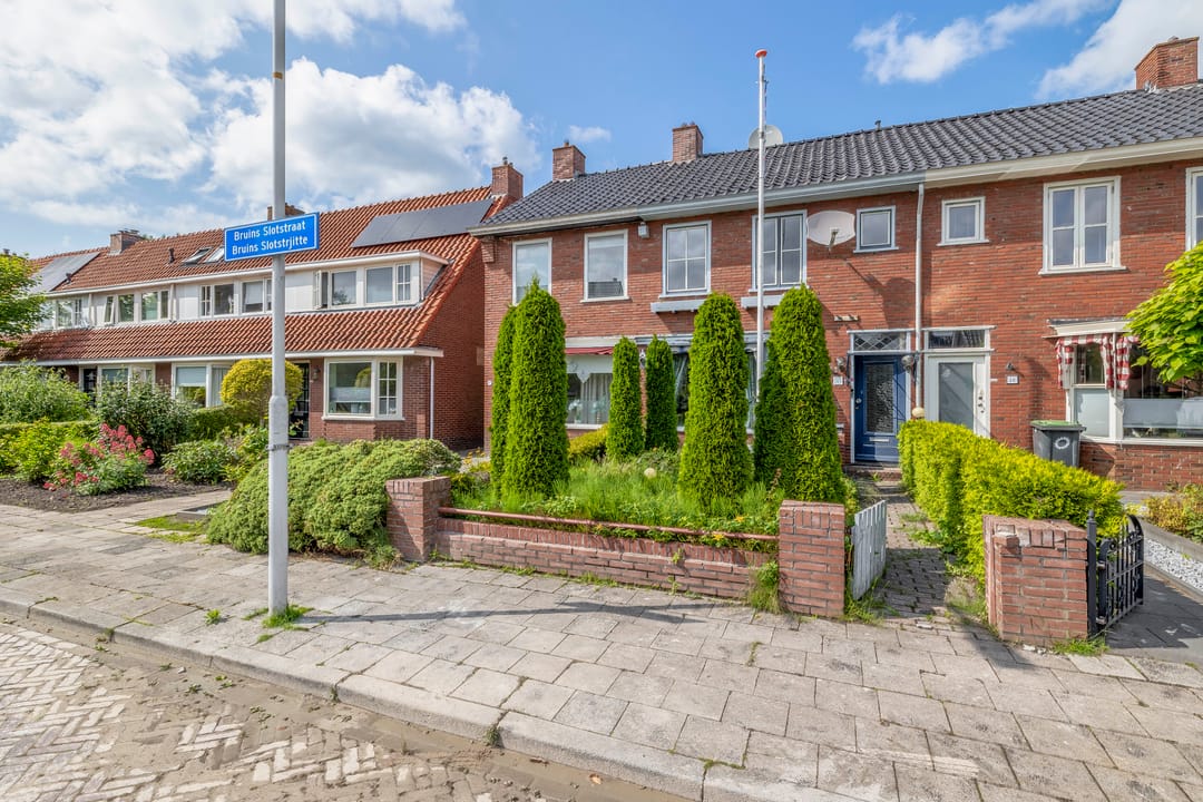 Foto 1 van Bruinsslotstraat 30