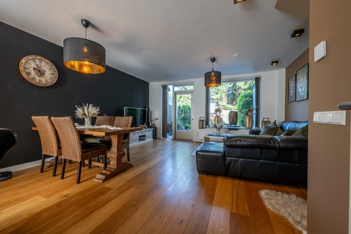 Photo 3 of Aveling 10