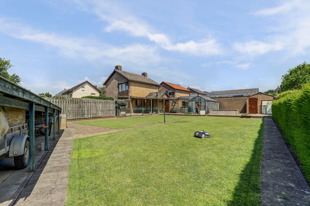 Foto 2 van Ds J A Visserstraat 48