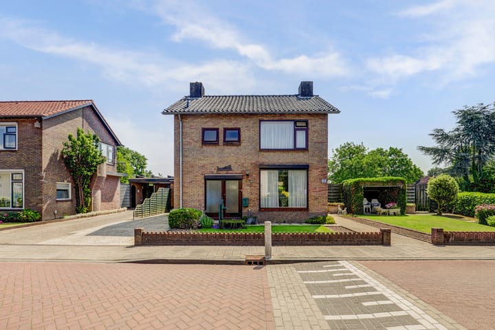 Foto 3 van Ds J A Visserstraat 48