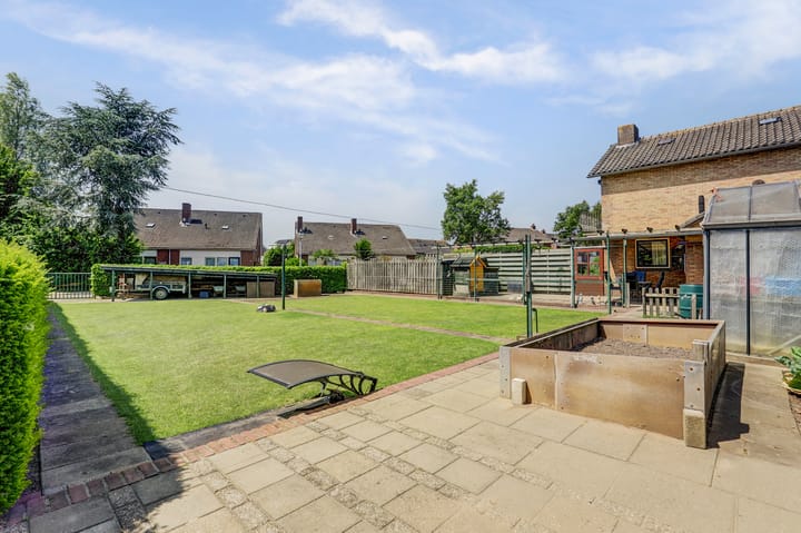 Foto 31 van Ds J A Visserstraat 48