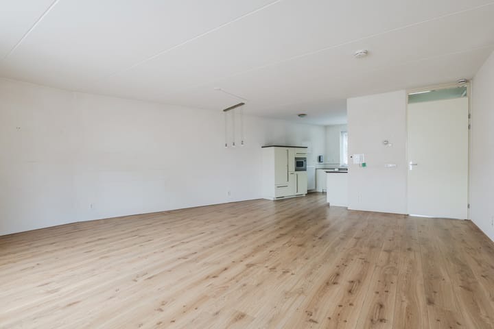 Photo 6 of Koningspage 45