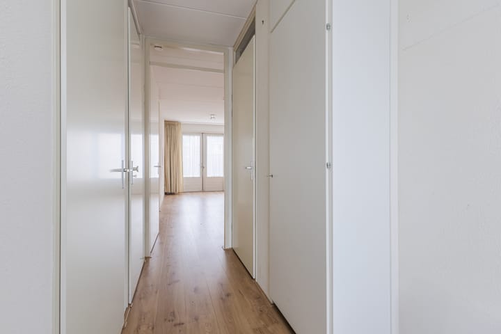 Photo 11 of Koningspage 45