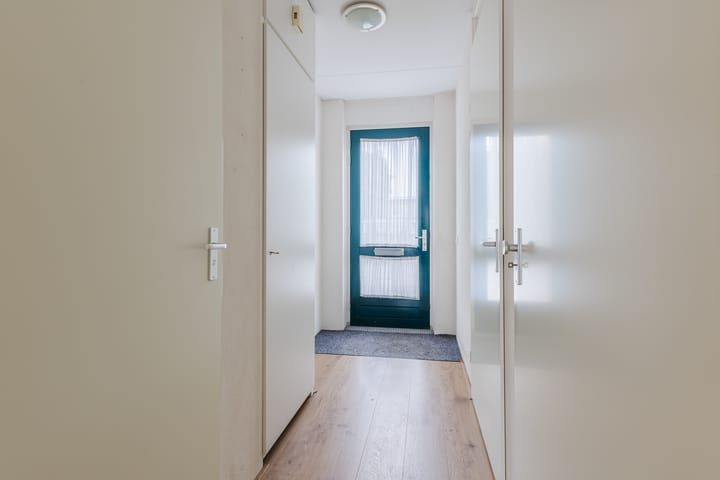 Photo 12 of Koningspage 45