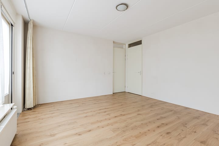 Photo 17 of Koningspage 45