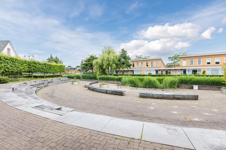 Photo 32 of Koningspage 45