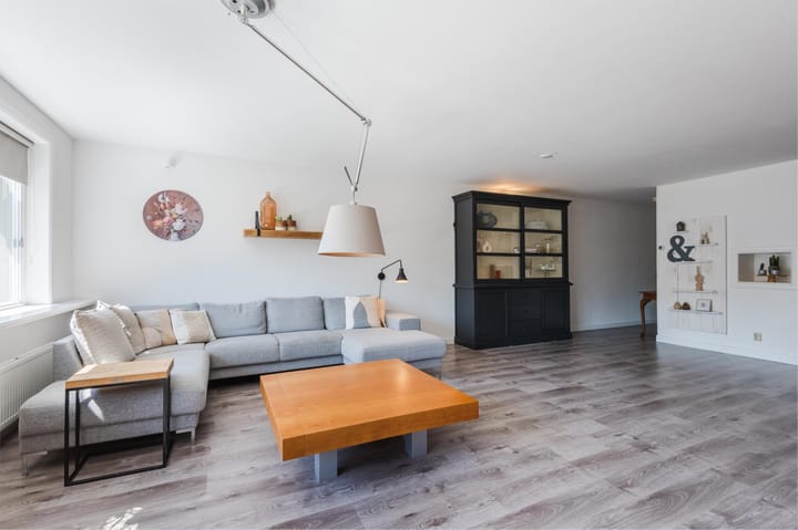 Foto 8 van Renoirstraat 84