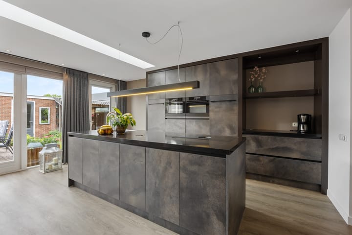 Foto 4 van Tromplaan 51