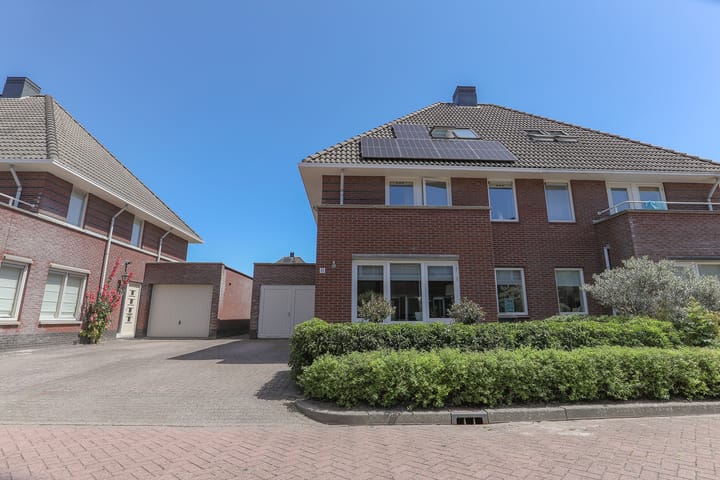 Foto 15 van Voor de Boeg 8