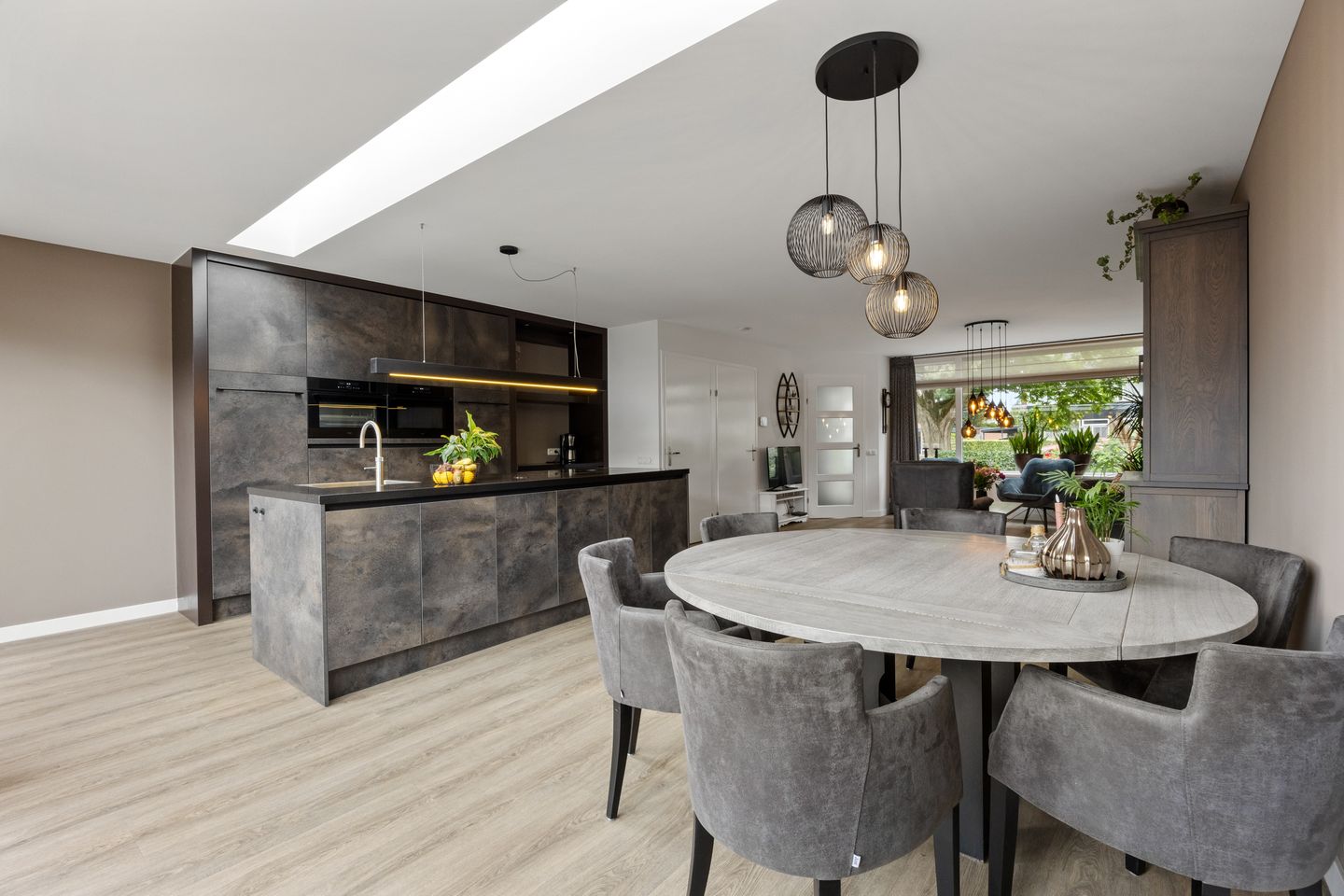 Foto 14 van Tromplaan 51