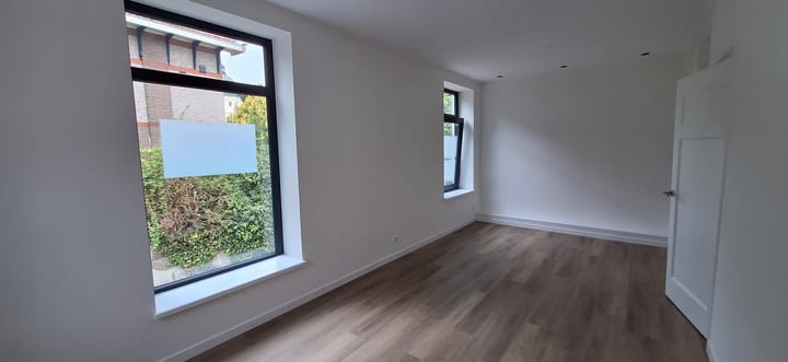 Photo 10 of Ste Bernaertsstraat 26-B