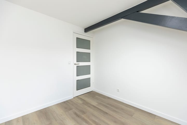 Photo 17 of Ste Bernaertsstraat 26-B