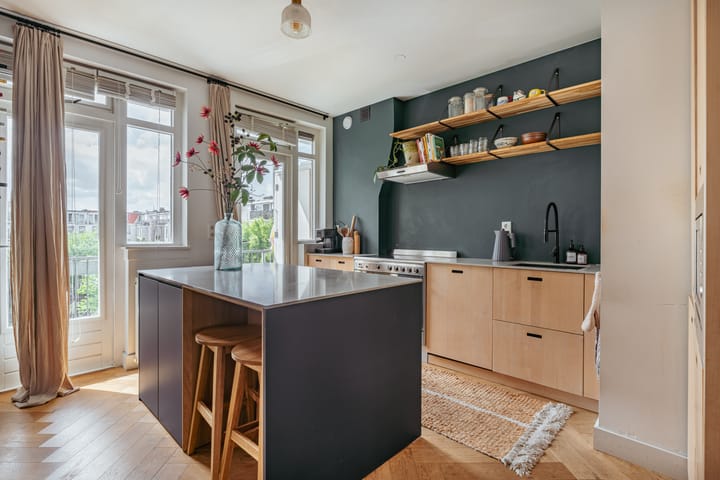 Foto 11 van Donker Curtiusstraat 18-3