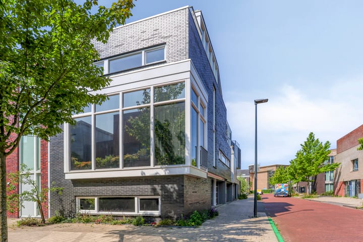 Foto 48 van Alexander Gogelstraat 8