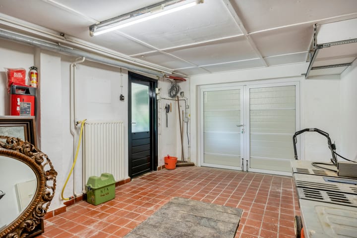 Photo 22 of Michiels van Kessenichstraat 14