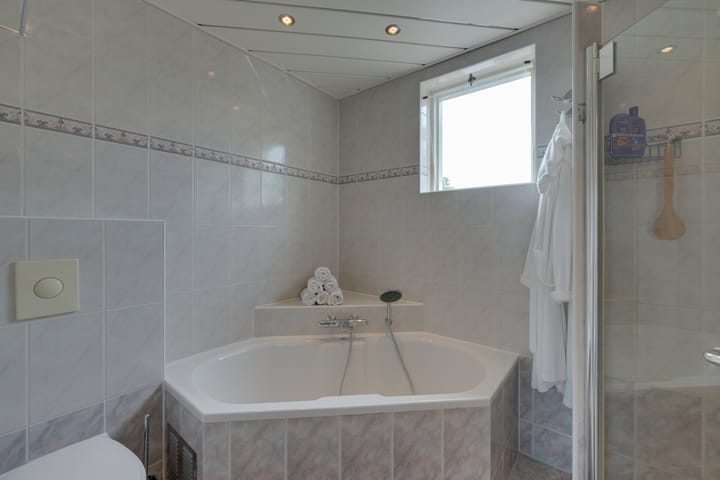 Foto 28 van Spaarbekkenkade 6