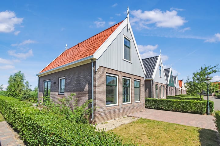 Photo 3 of Zeedijk 2-327