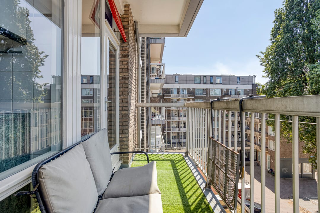 Photo 22 of Oostplein 110