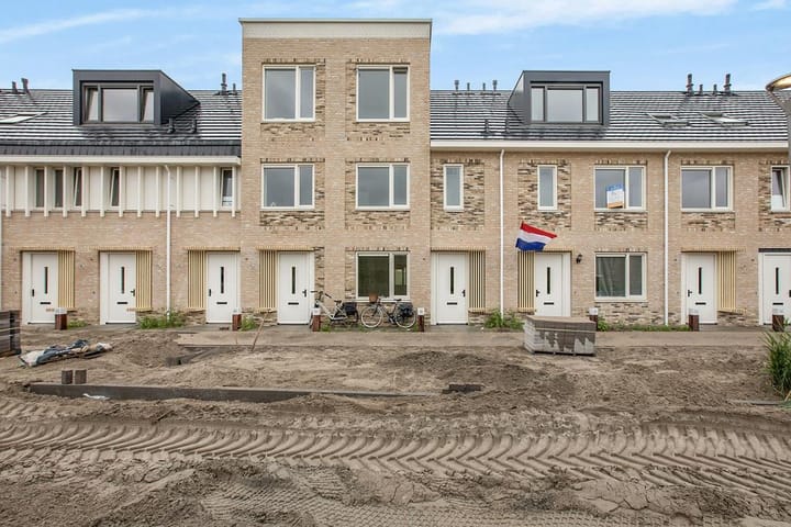 Photo 1 of Jacques Lebrunstraat 16