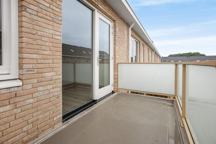 Photo 24 of Jacques Lebrunstraat 16