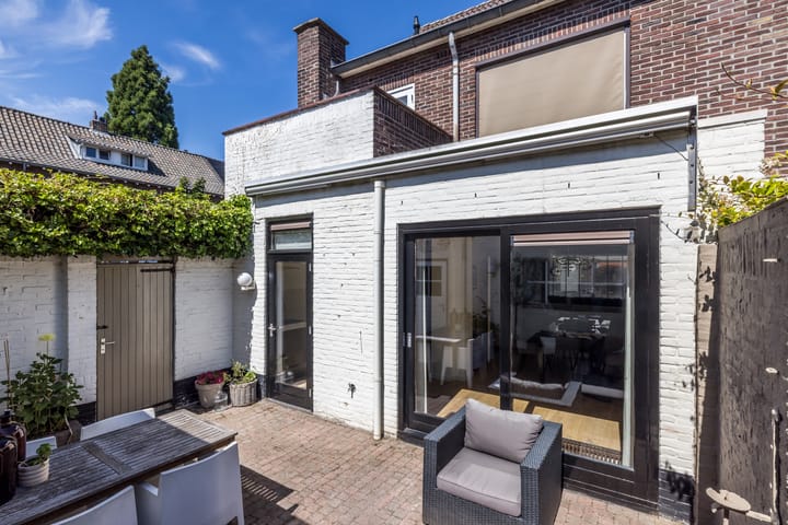 Foto 41 van Herfststraat 11