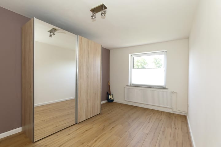 Photo 13 of Crocusstraat 16