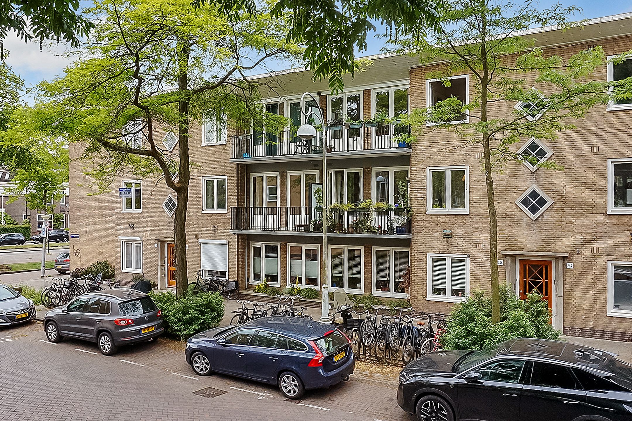 Foto 36 van Linnaeusparkweg 246-1