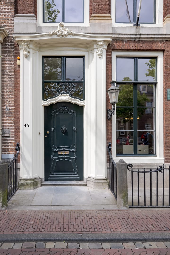 Photo 8 of Rapenburg 45