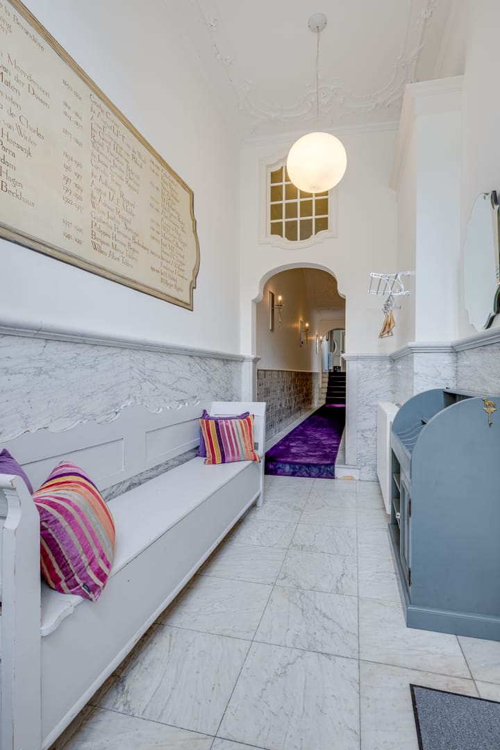 Photo 10 of Rapenburg 45