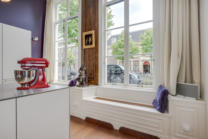 Photo 13 of Rapenburg 45