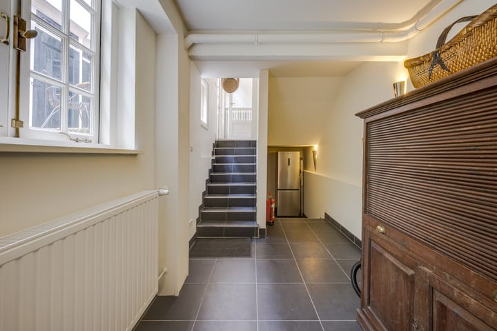 Photo 24 of Rapenburg 45