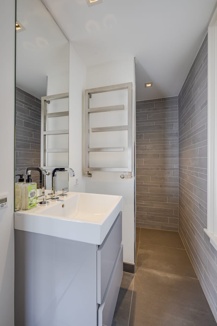 Photo 31 of Rapenburg 45