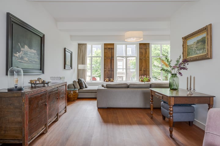 Photo 36 of Rapenburg 45