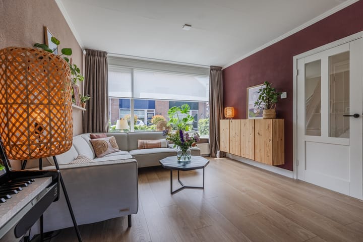 Photo 11 of Piet Heinstraat 12