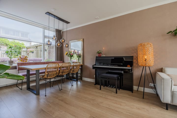 Photo 13 of Piet Heinstraat 12