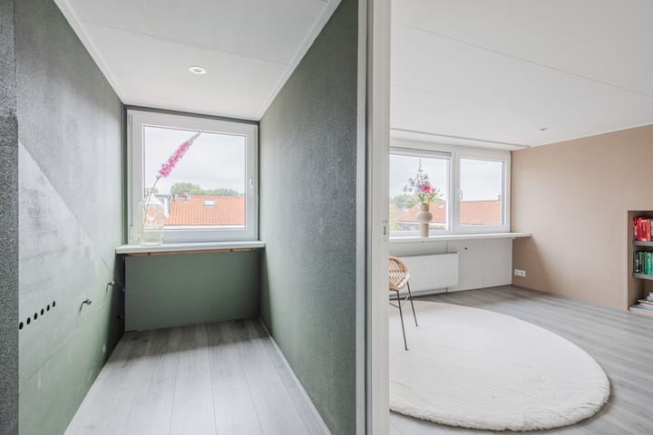 Photo 29 of Piet Heinstraat 12