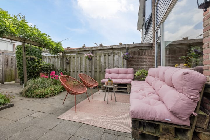 Photo 32 of Piet Heinstraat 12