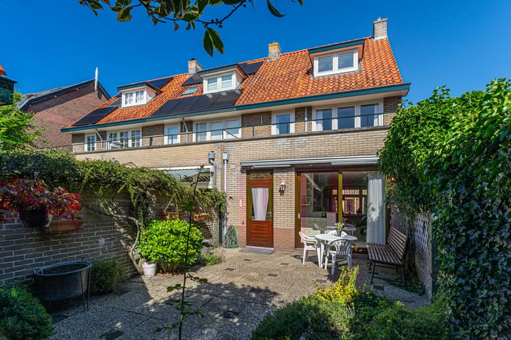 Photo 36 of St. Vitusstraat 53