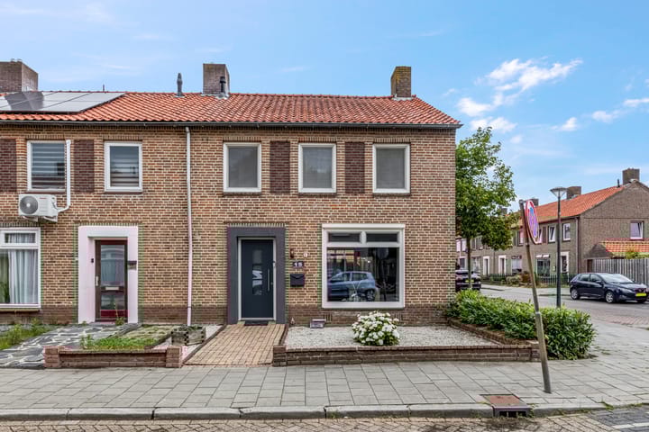 Foto 2 van Braillestraat 15