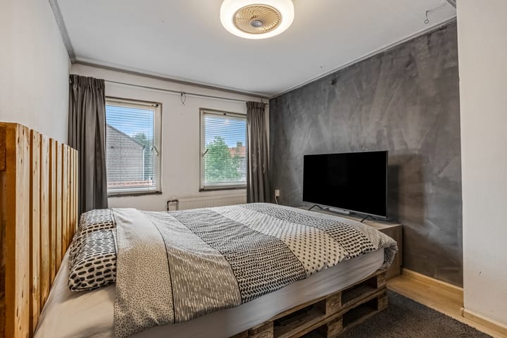 Foto 25 van Braillestraat 15