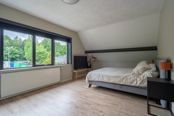 Foto 27 van Meenteweg 75