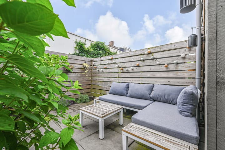 Photo 7 of P.C. Bothstraat 48