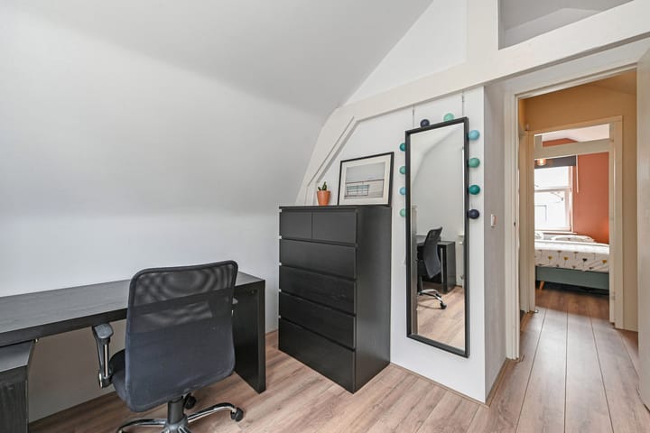 Photo 22 of P.C. Bothstraat 48