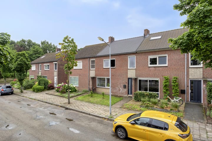 Foto 4 van Tromplaan 7