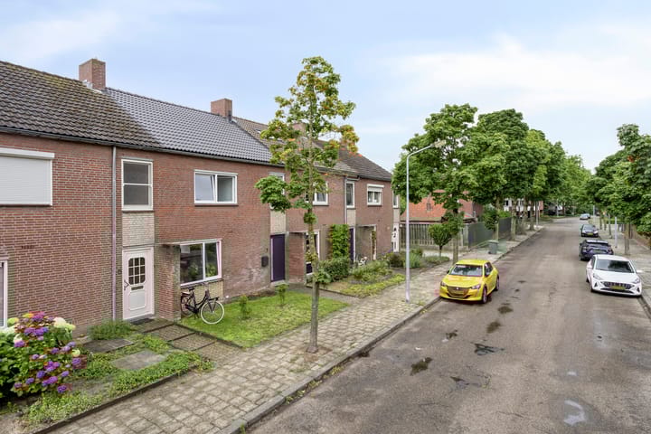 Foto 35 van Tromplaan 7