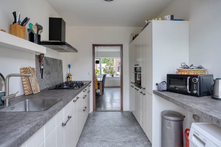 Foto 13 van Tromplaan 7